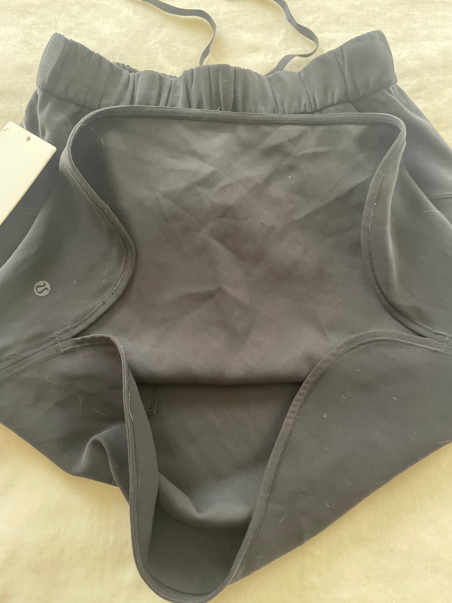 Lululemon Black On the Fly Skirt Woven