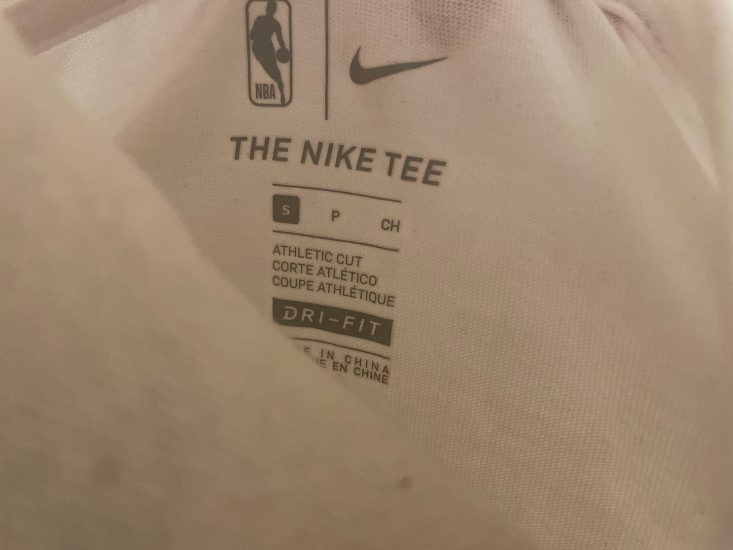 Nike Women’s NBA Golden State Warriors Dri-Fit Shirt