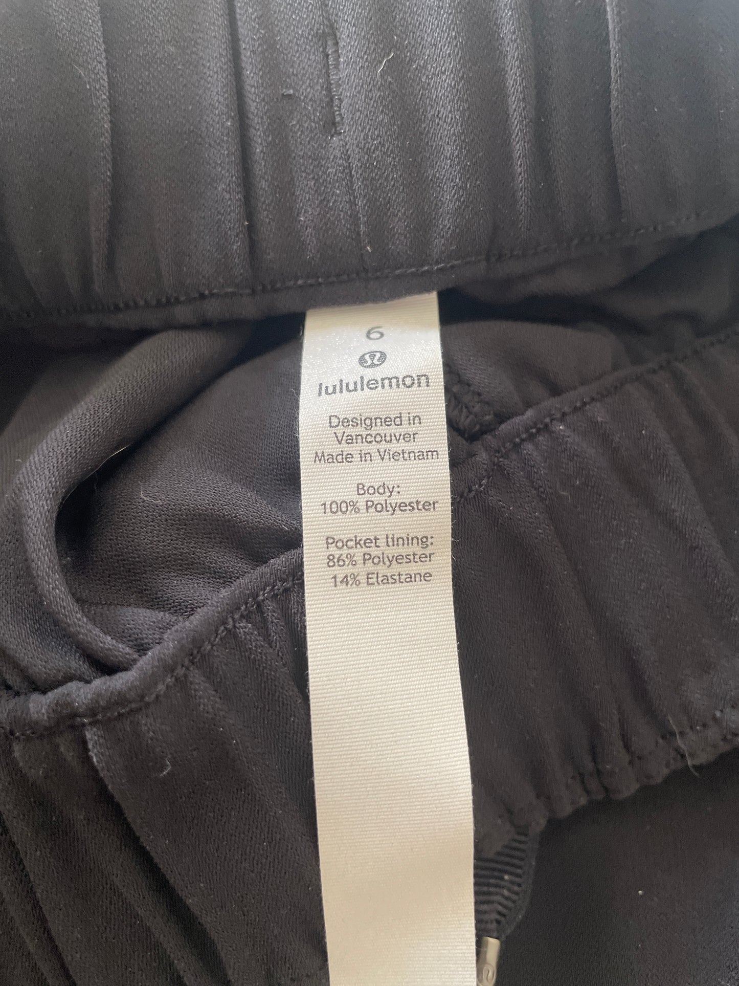 Lululemon Black On the Fly Skirt Woven