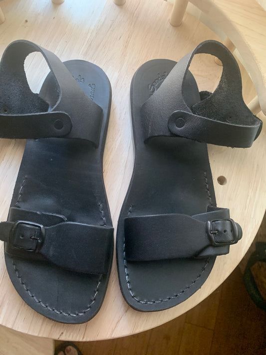 Jerusalem sandals size 38